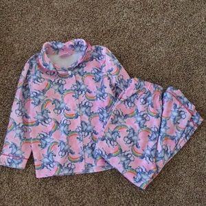 Girls size 6 Flannel PJs